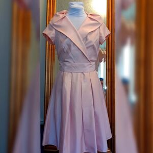 Jessica Howard vintage style blush pink faux silk collared wrap dress